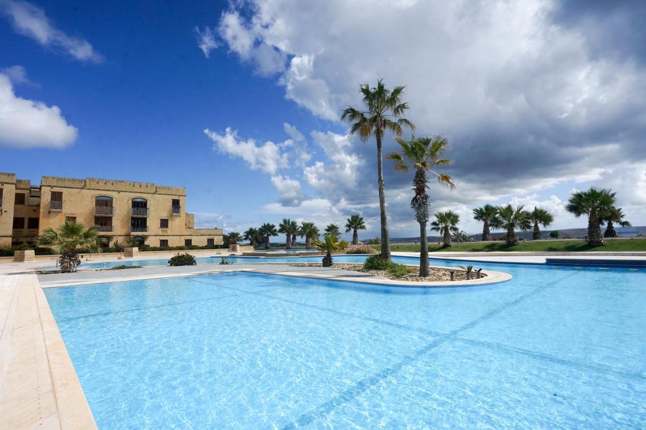 Gee9Teen At Fort Chambray Villa Mgarr Exterior photo